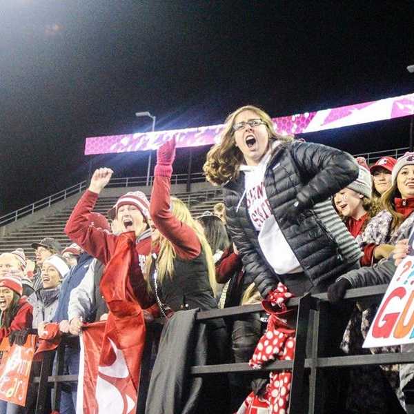 Can College Football Be Year Round Please