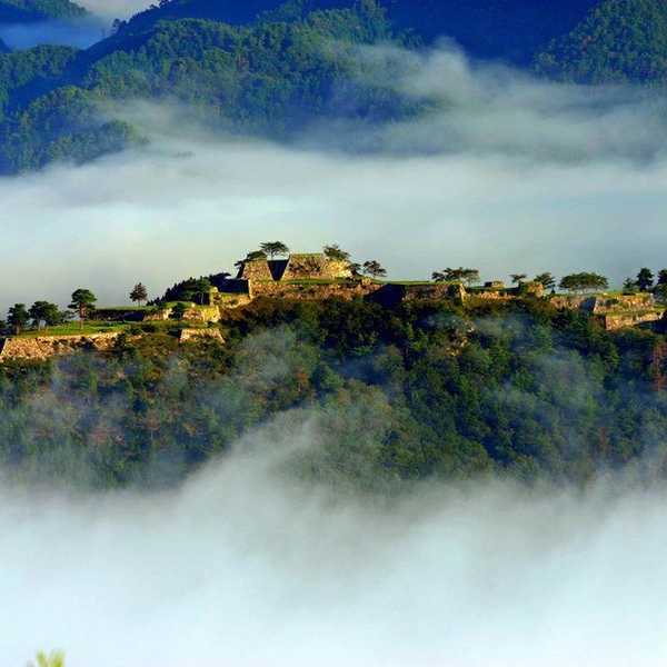 Explore Japan: Takeda Castle