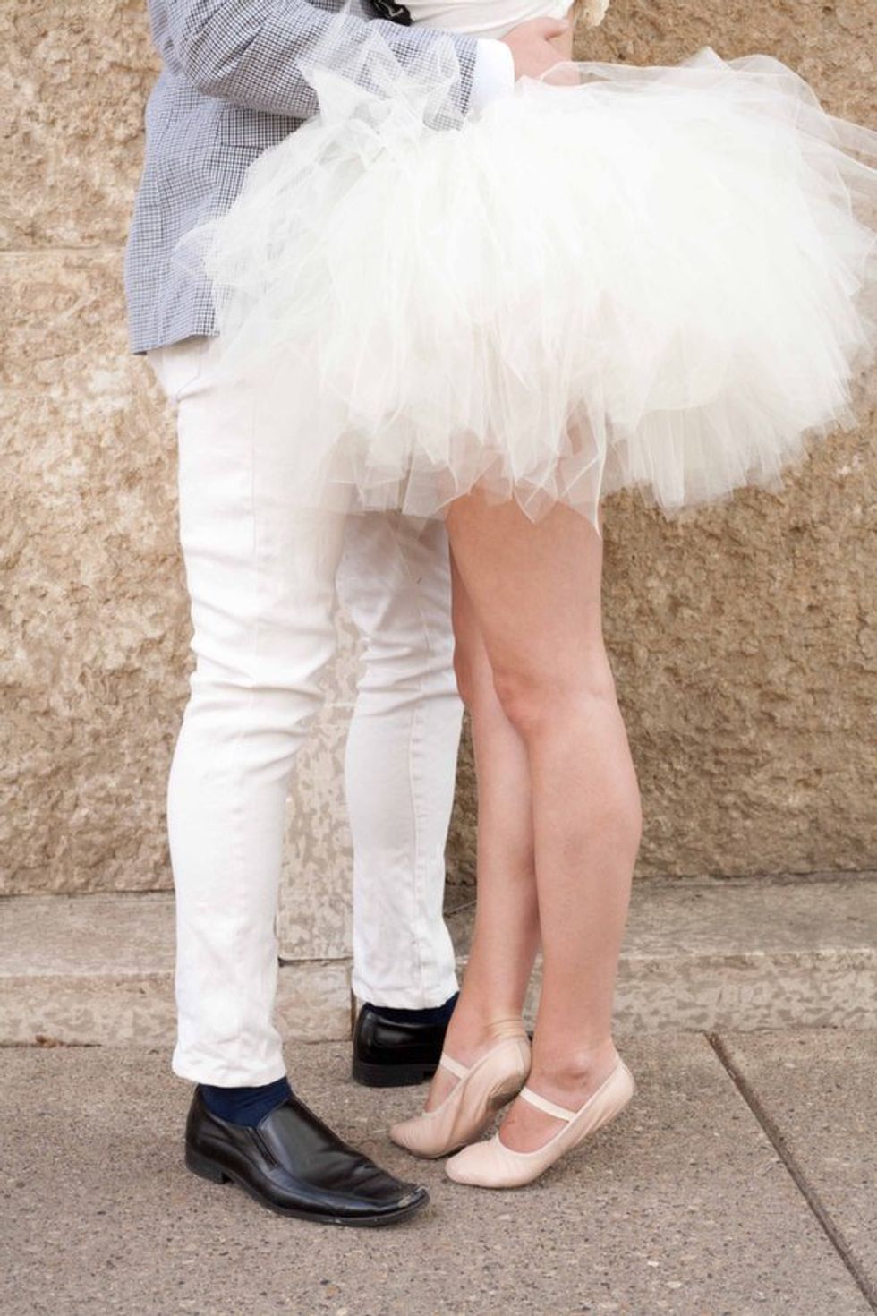 5 Reasons Why You Should Date An Artist