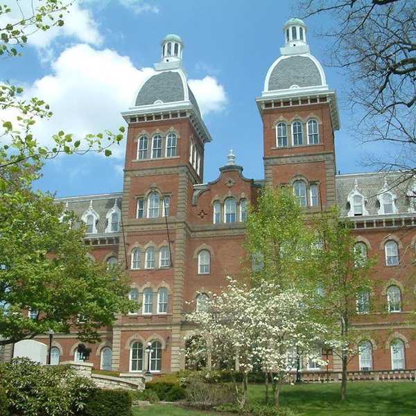 5 Things No One Tells You About Living On Campus