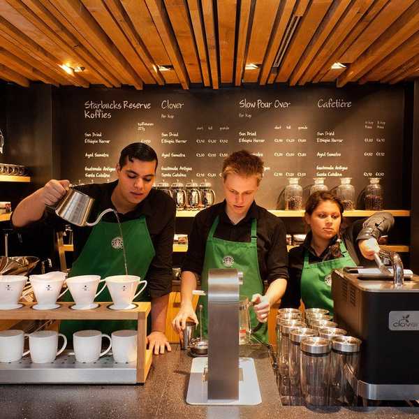 The 5 Comforts Found Inside A Starbucks