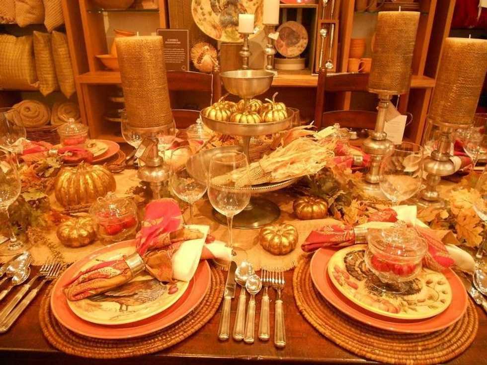 Thanksgiving As Told By Gifs