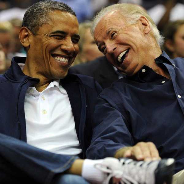 10 Times You Were Jealous of Joe And Barack's Bromance