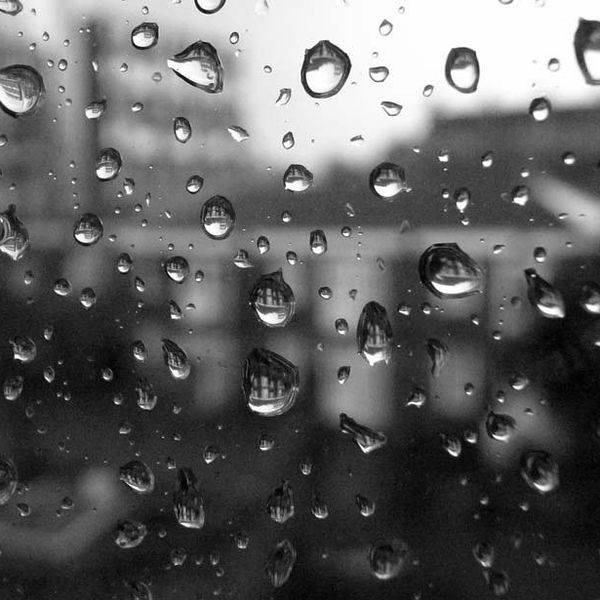 20 Reasons We Love Rainy Sundays