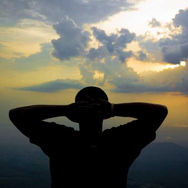 3 Deep Questions You've Thought About If You're In Your Twenties