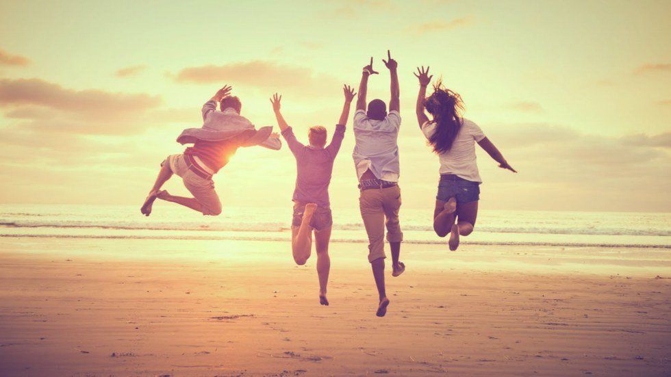 5 Reasons To Be Happy Today