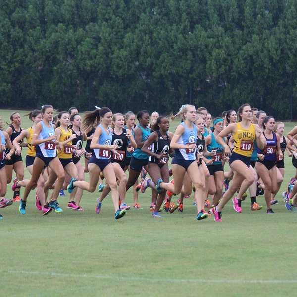 20 Thoughts Everyone Has While Running A Cross Country Race