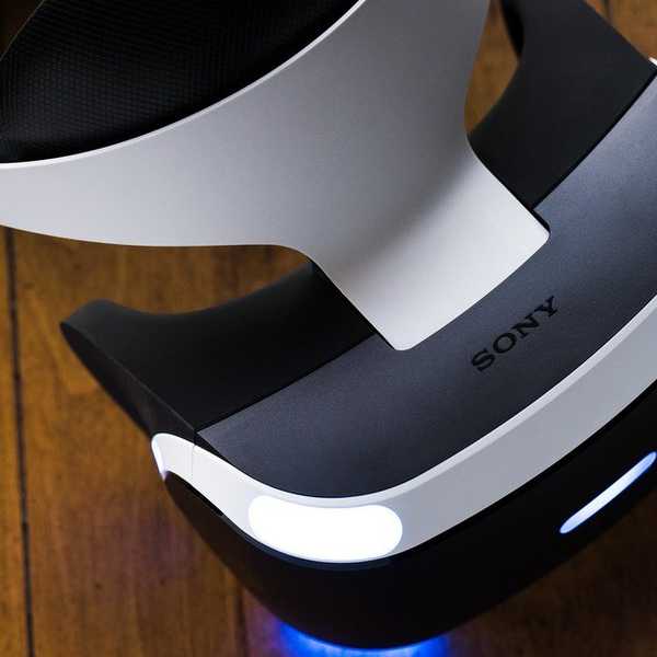 Experiencing Virtual Reality In The Dorm Room