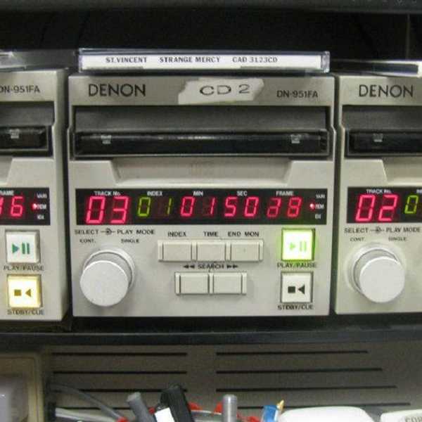 Three Tips for the Beginning College DJ