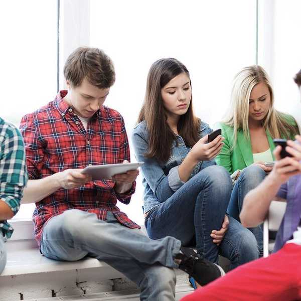 The Unsocial Network
