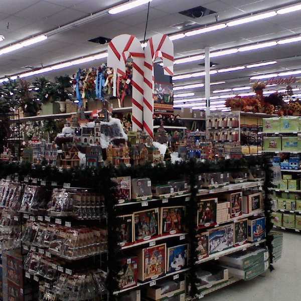 Stop Commercializing Christmas