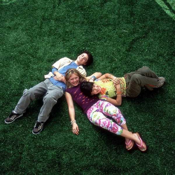 Your Boyfriend Has A Girl Best Friend—And That's OK