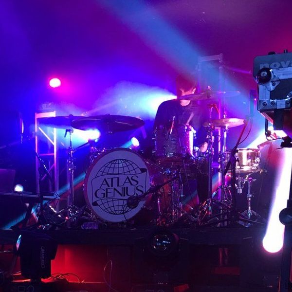 5 Reasons To See Your Favorite Band In Concert