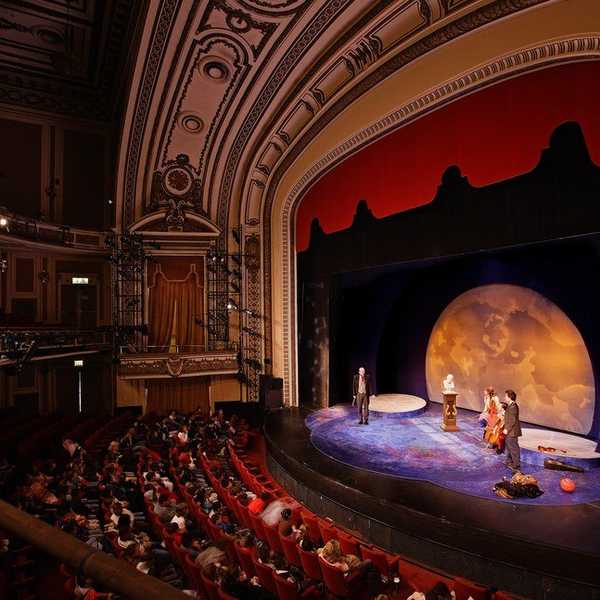 8 Problems Every Theatre Kid Experiences