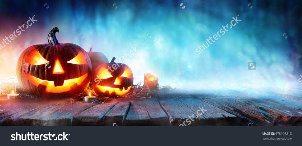 5 Halloween Party Necessities