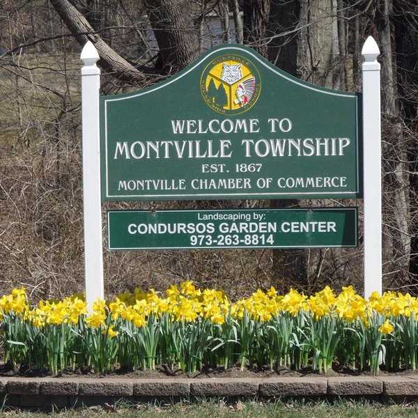 16 Things that Happen When You Come Home After Being Away at School