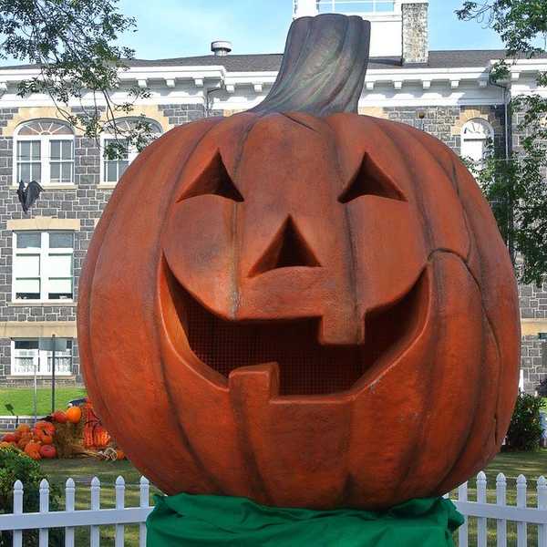 30 Halloween Movies to Watch This Season