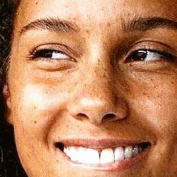 Why I Don't Wear Make -up Everyday