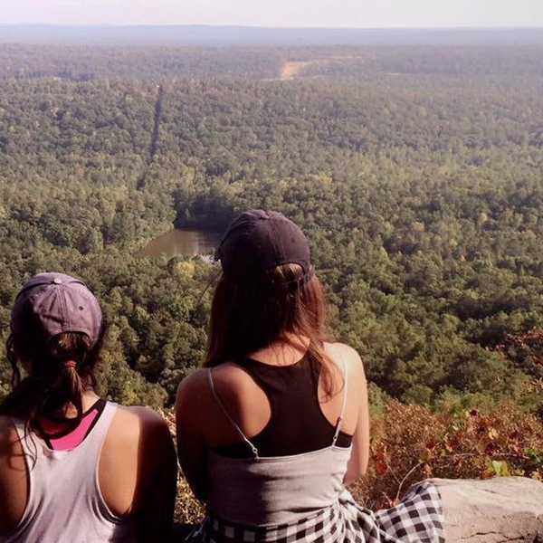 How Hiking Heals Your Mind, Body, and Soul