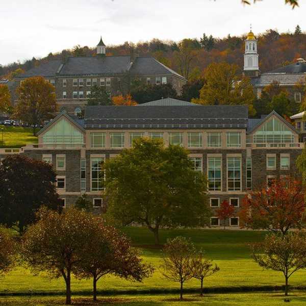 13 Reasons Fall Is The Best Season At Colgate