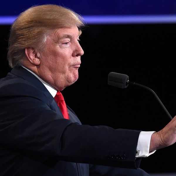 St. Louis Alderman Starts Hashtag: #TrumpBookReport