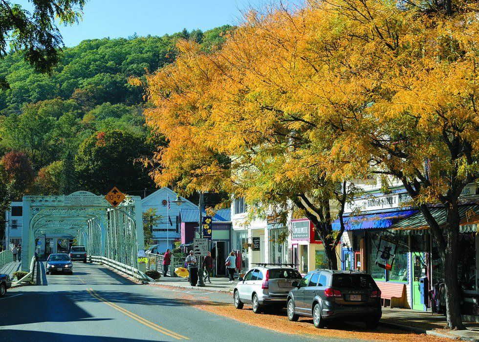 11 Things People Who Grew Up In A Small Town Know All Too Well