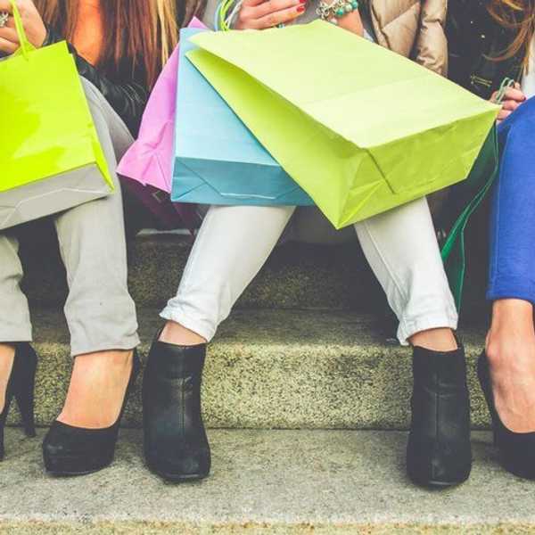 Four Ways To Dress Cute On A College Student's Budget