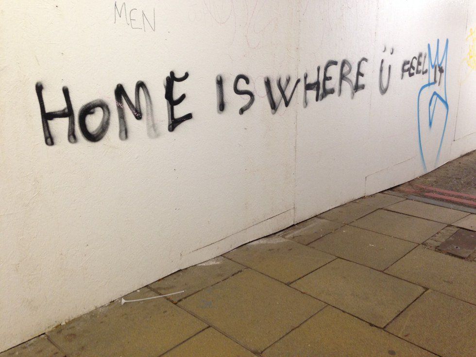 10 Lessons I Learned From The People I Loved Abroad