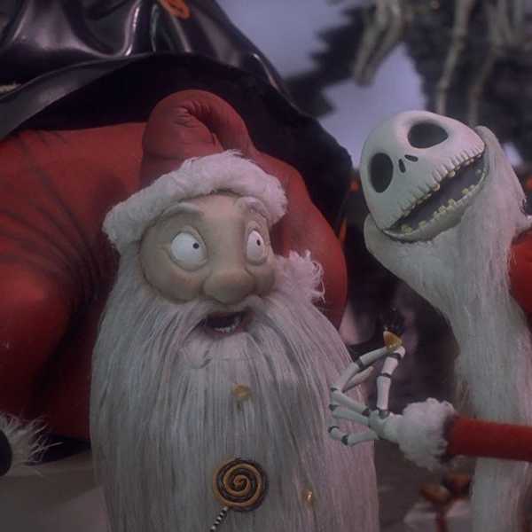 How Early is Too Early: An Analysis Of The Christmas Debate Plaguing America