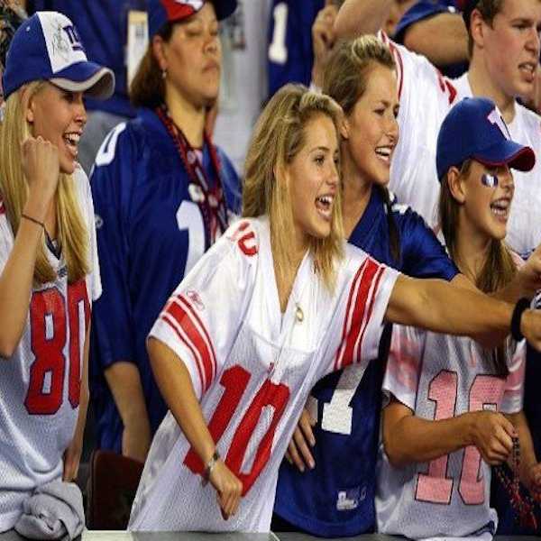 Thoughts Every Girl Has While Watching Football