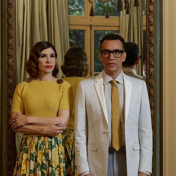 Portlandia's 'Weirdo Beach' Brings Attention To Deaf Culture In TV