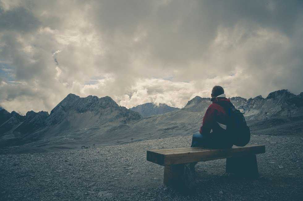 The Inner Machinations: Being Romantically Lonely