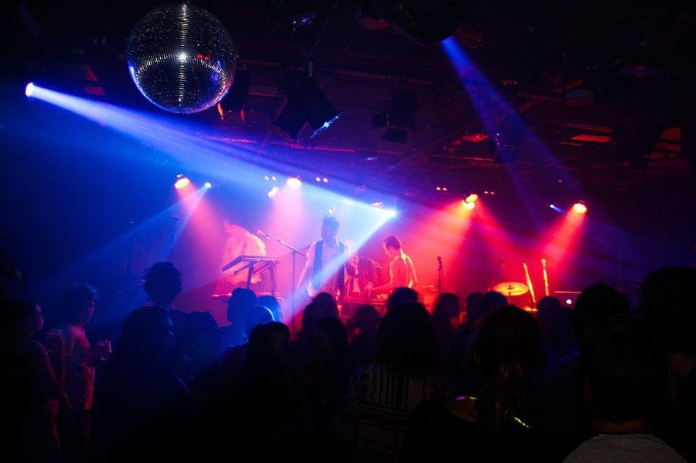 14 Stages Of A Girls Night Out