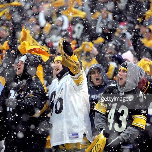 5 Reasons Why Football Sunday is the Best