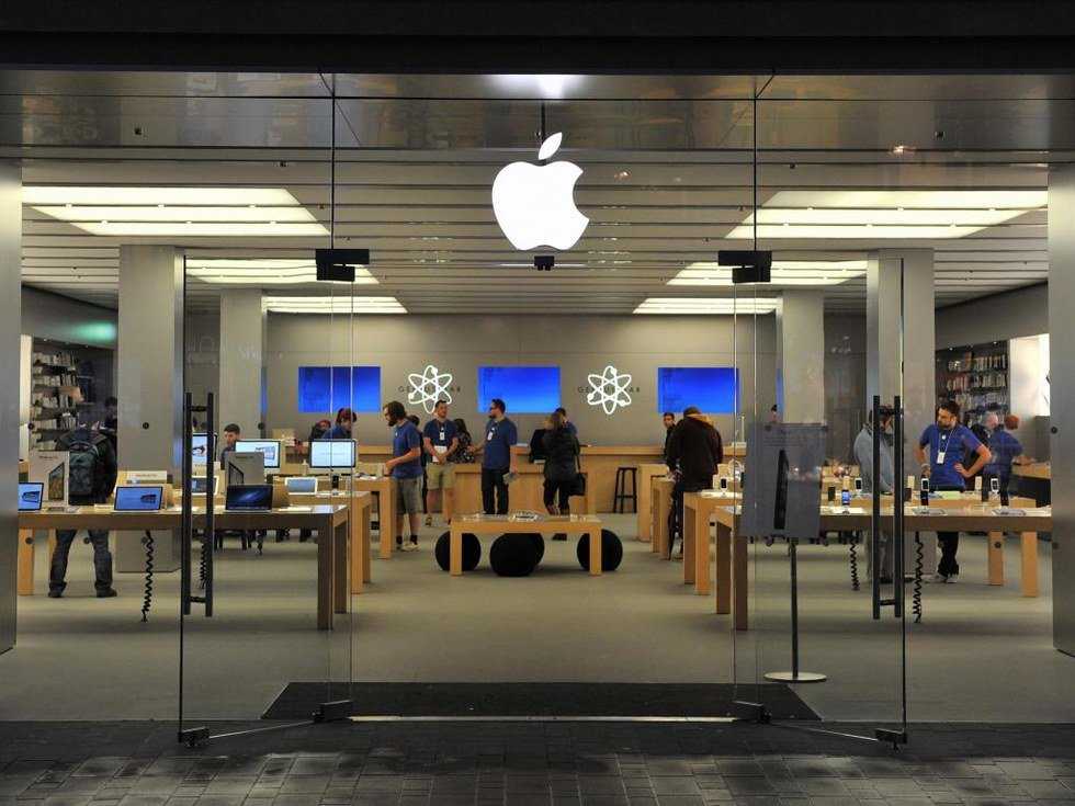 Apple Expands Its Development Software