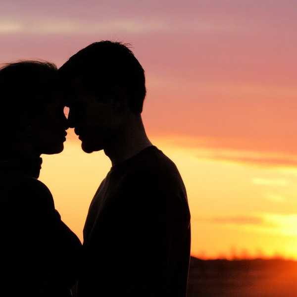 Why Dating In College Doesnt Mean Im Missing Out