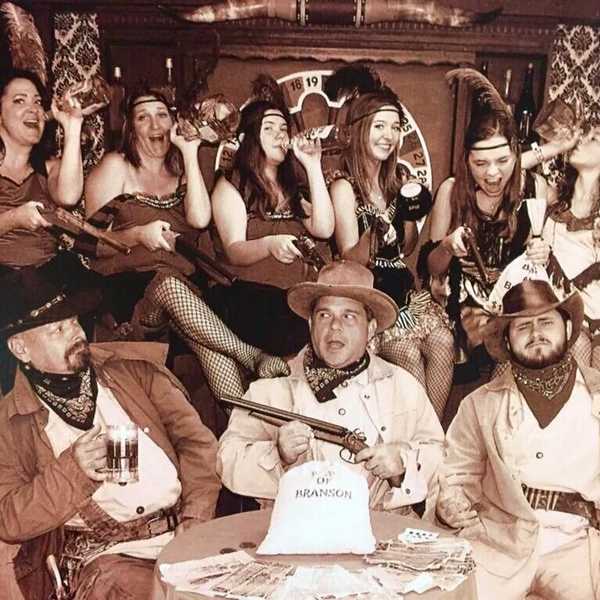 12 Reasons To Be Thankful For Family