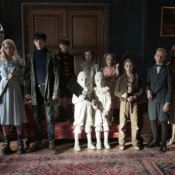 Why I Loved Miss Peregrine's Home For Peculiar Children Even Though It Was Different Than The Book