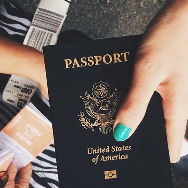 5 Reasons You Should Travel When You're Young