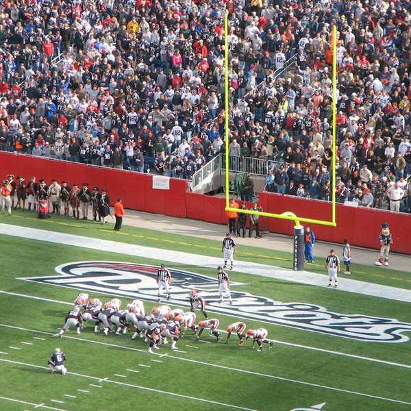 New England Routs Cleveland