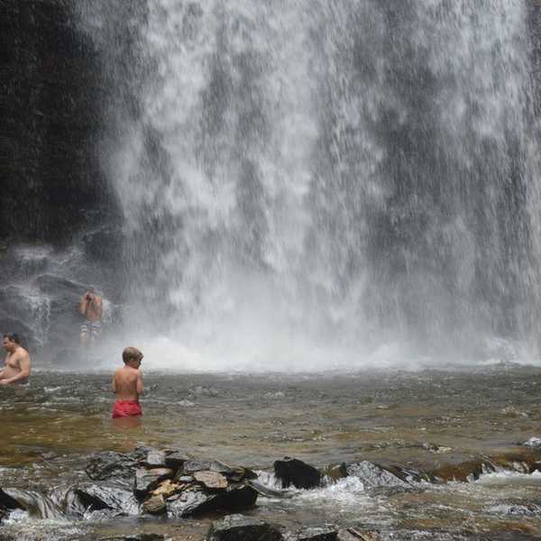 Five Easily Accessible North Carolina Waterfalls
