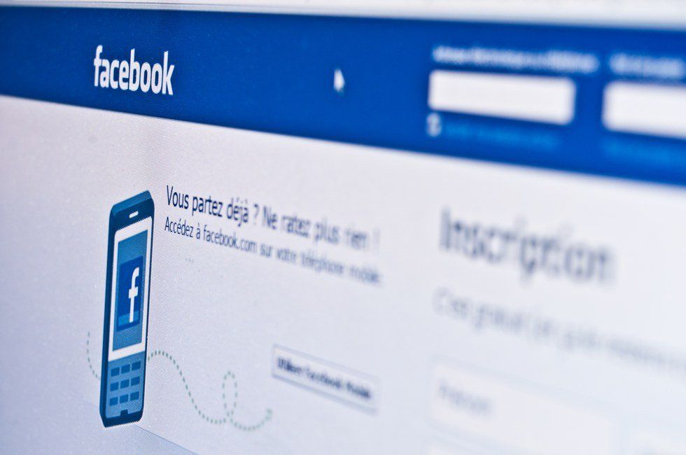 Debate Recap: Appropriate Ways To Hash It Out On Facebook