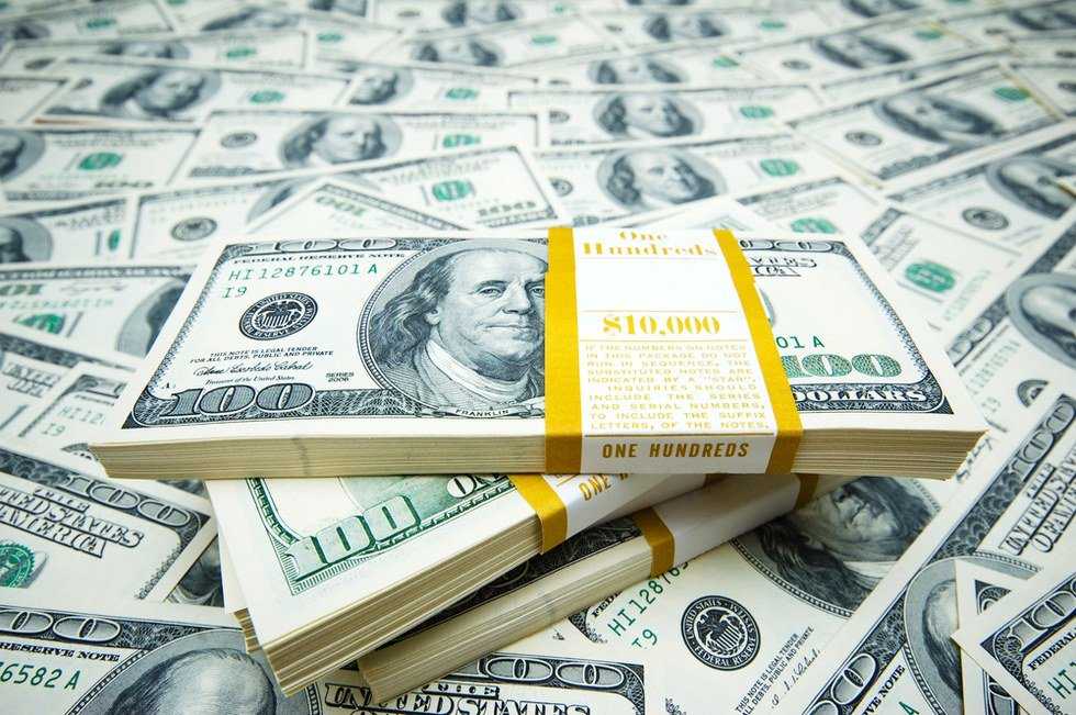 Chicago Man Sets Up GoFundMe for Strip Club Money, Raises 50K