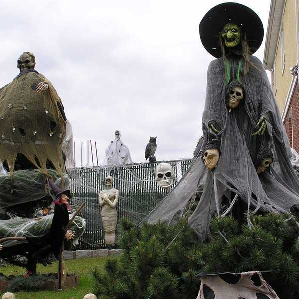 Ten Reasons Why I love Halloween