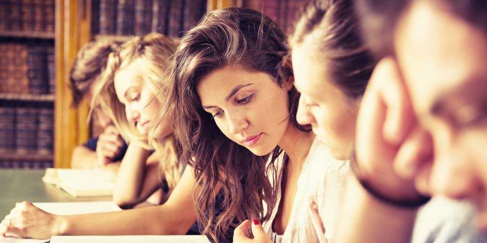 7 Reasons Why college Students Need To Stop Being So Hard On Themselves