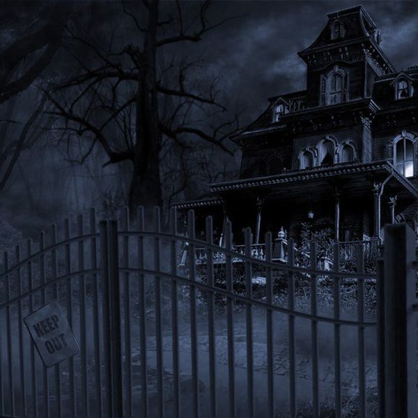 The 10 Best Haunted Attractions Near The Pittsburgh Area