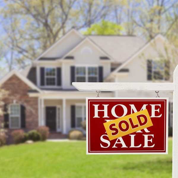 8 Thoughts You Have While Buying A Home