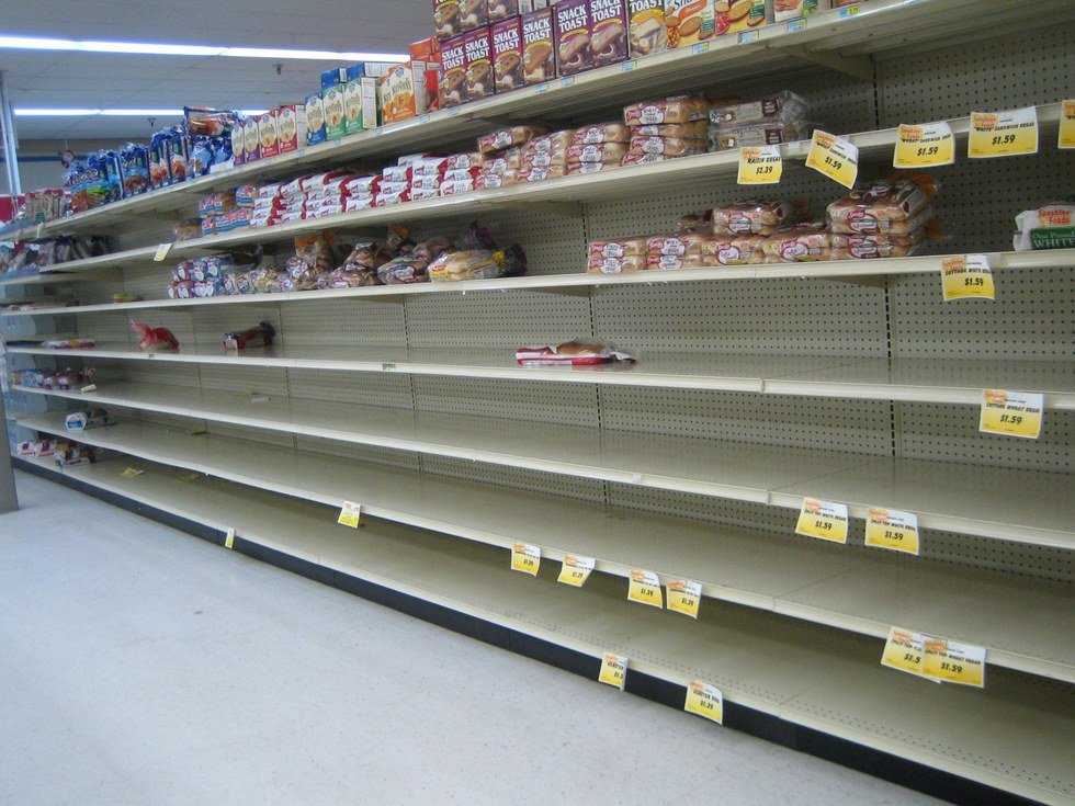 5 Things Southerners Do In A Hurricane