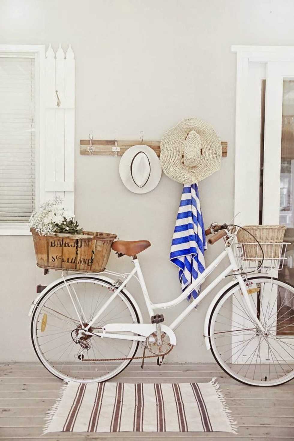 4 Ways To Create A Clean, Calm, And Minimalistic Space