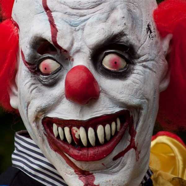 Creepy Clowns Haunt Among us